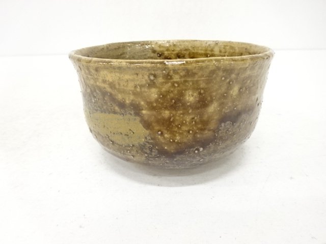 JAPANESE TEA CEREMONY / TEA BOWL CHAWAN / ASH GLAZE 